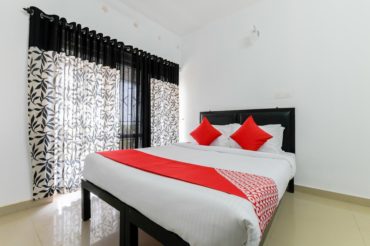 Oyo 11891 Amare Beach Resorts Alappuzha Ngoại thất bức ảnh
