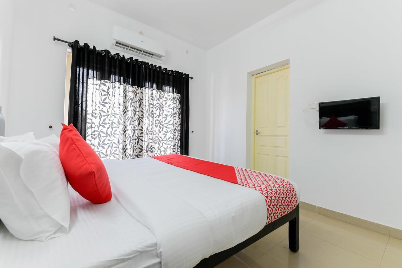 Oyo 11891 Amare Beach Resorts Alappuzha Ngoại thất bức ảnh